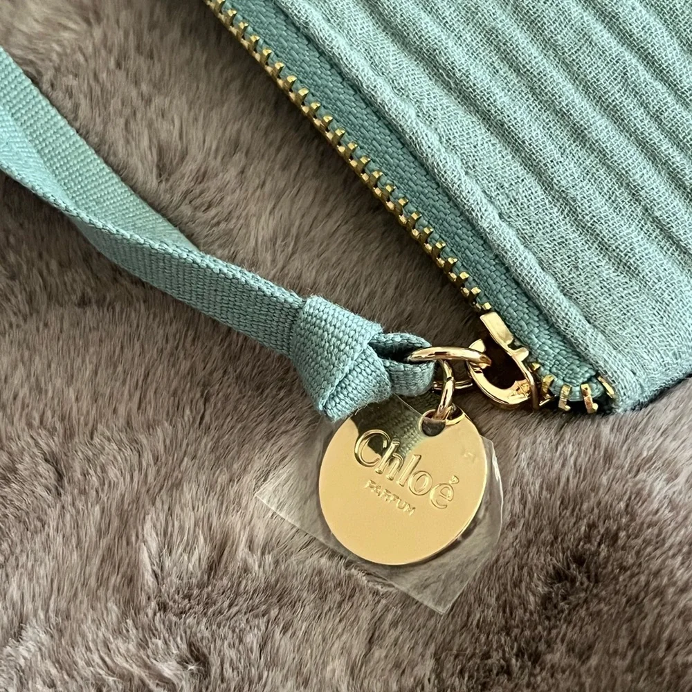 Chloé large green pouch makeup bag NIB - Picture 4 of 9
